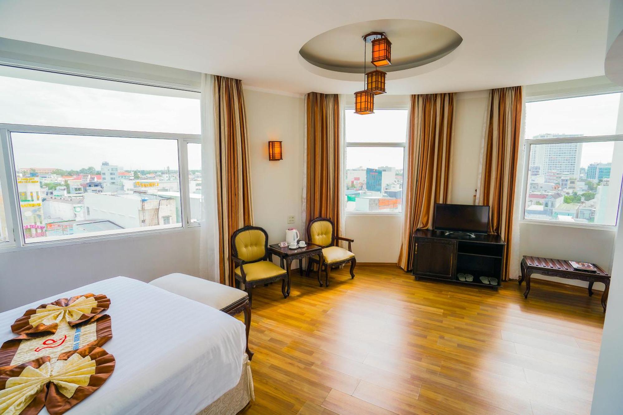 Hoa Binh 1 Hotel Long Xuyen Exterior photo