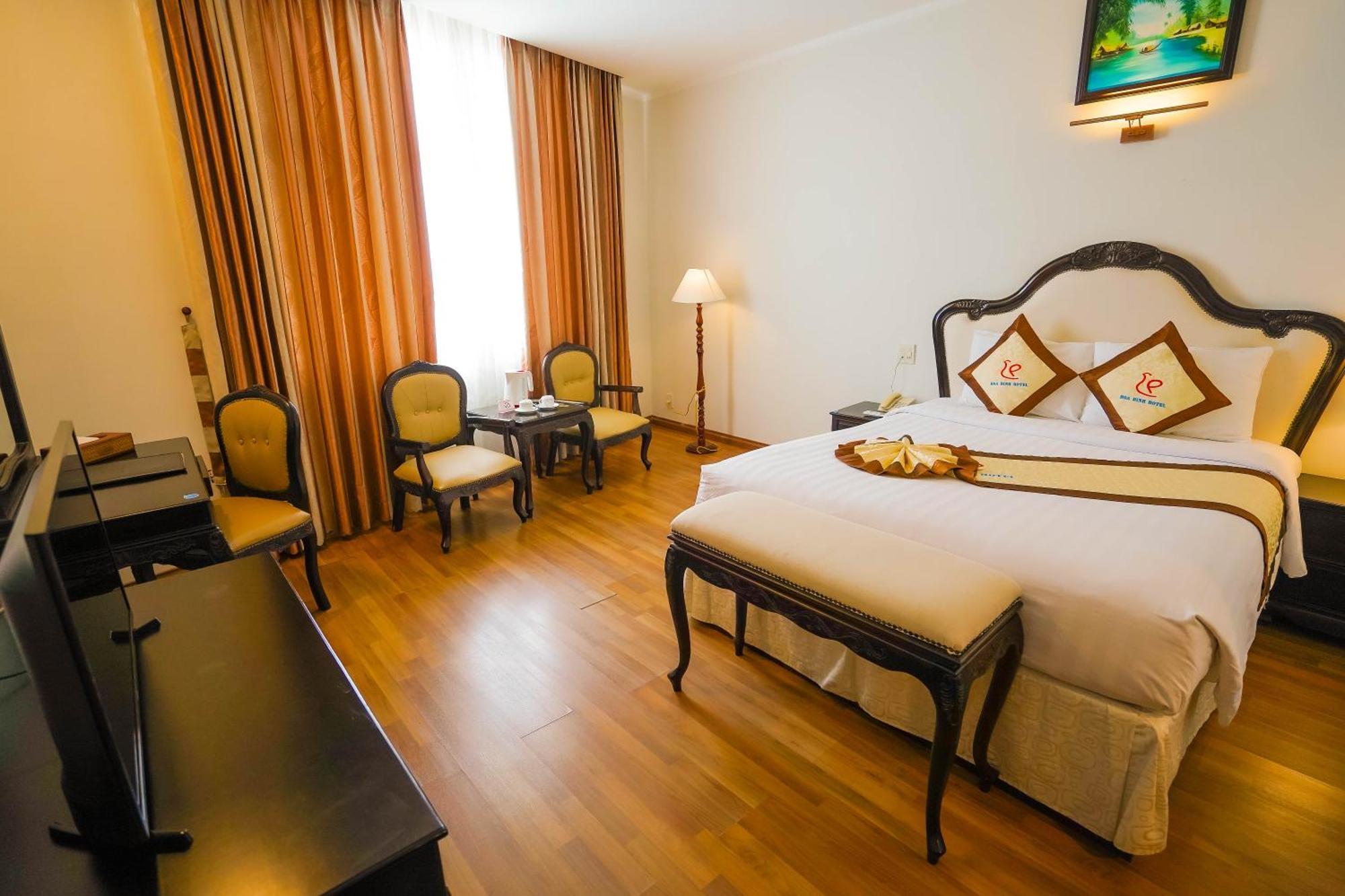 Hoa Binh 1 Hotel Long Xuyen Exterior photo